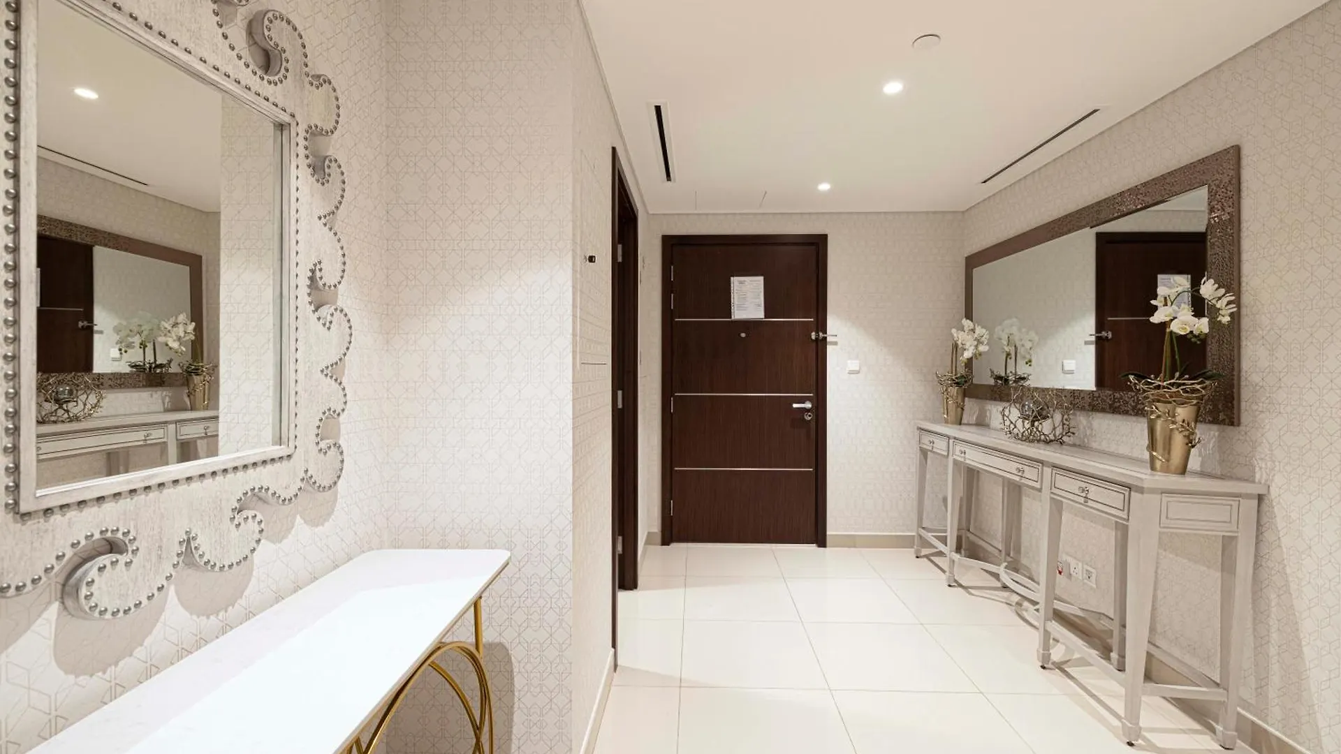 Apartment Full Burj Khalifa - 3 Bedroom + Maid In Downtown Dubai