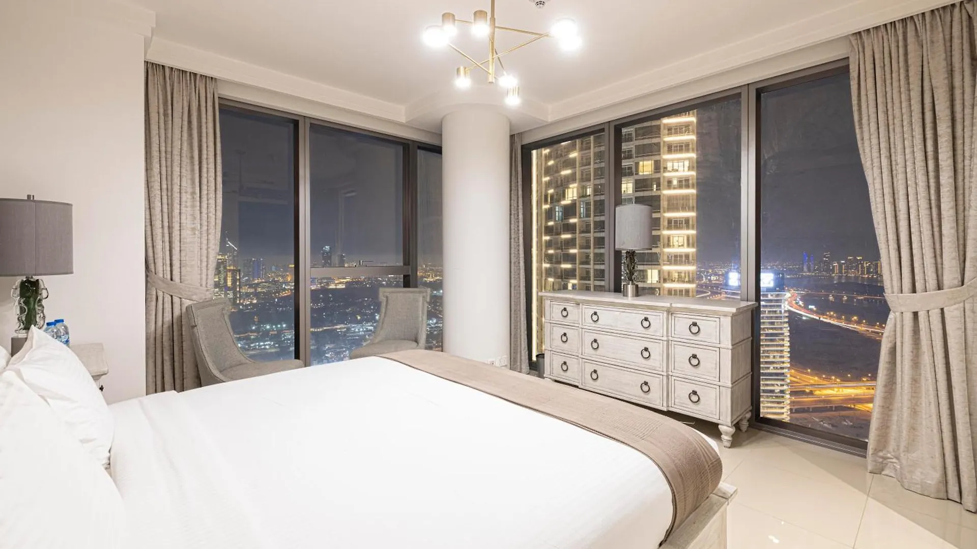 Full Burj Khalifa - 3 Bedroom + Maid In Downtown Dubai 0*,