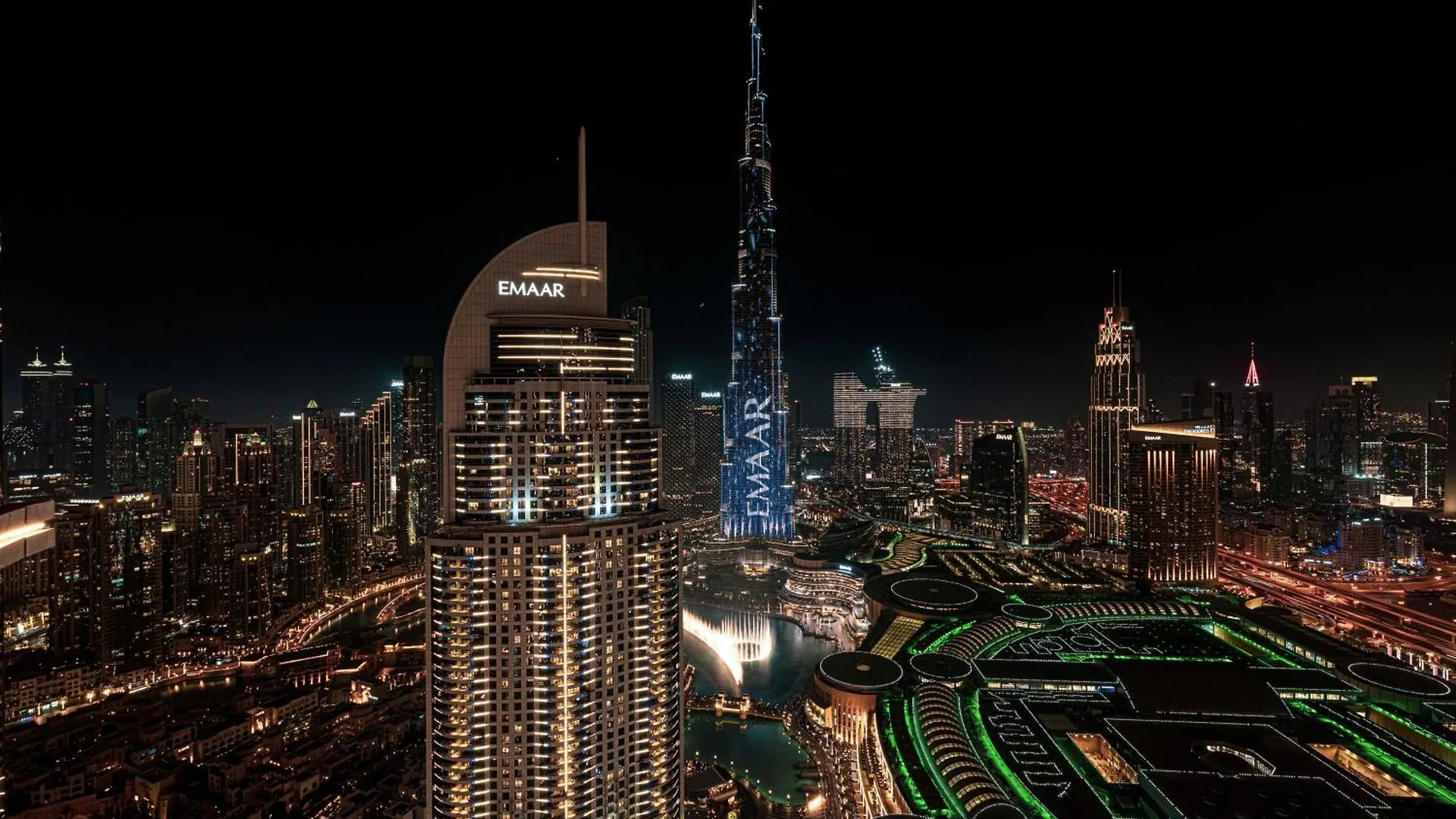 Full Burj Khalifa - 3 Bedroom + Maid In Downtown Dubai