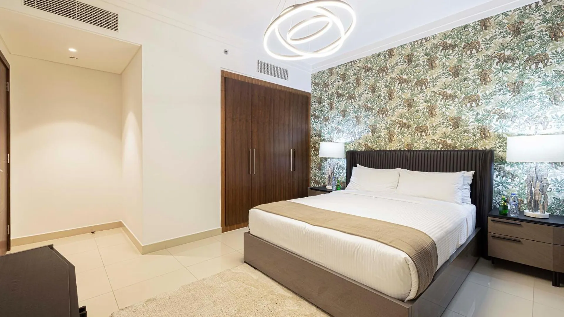 Apartment Full Burj Khalifa - 3 Bedroom + Maid In Downtown Dubai